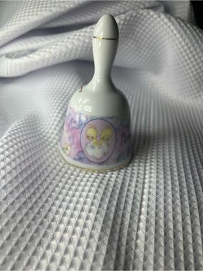 Vintage 2009 Precious Moments Share the Gift of Love Bell 10416